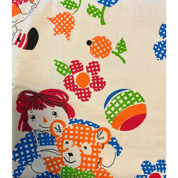 Raggedy Ann Fabric by the Yard Gingham Floral Cotton Canvas Andy Ragdoll Vintage - Picture 4 of 6